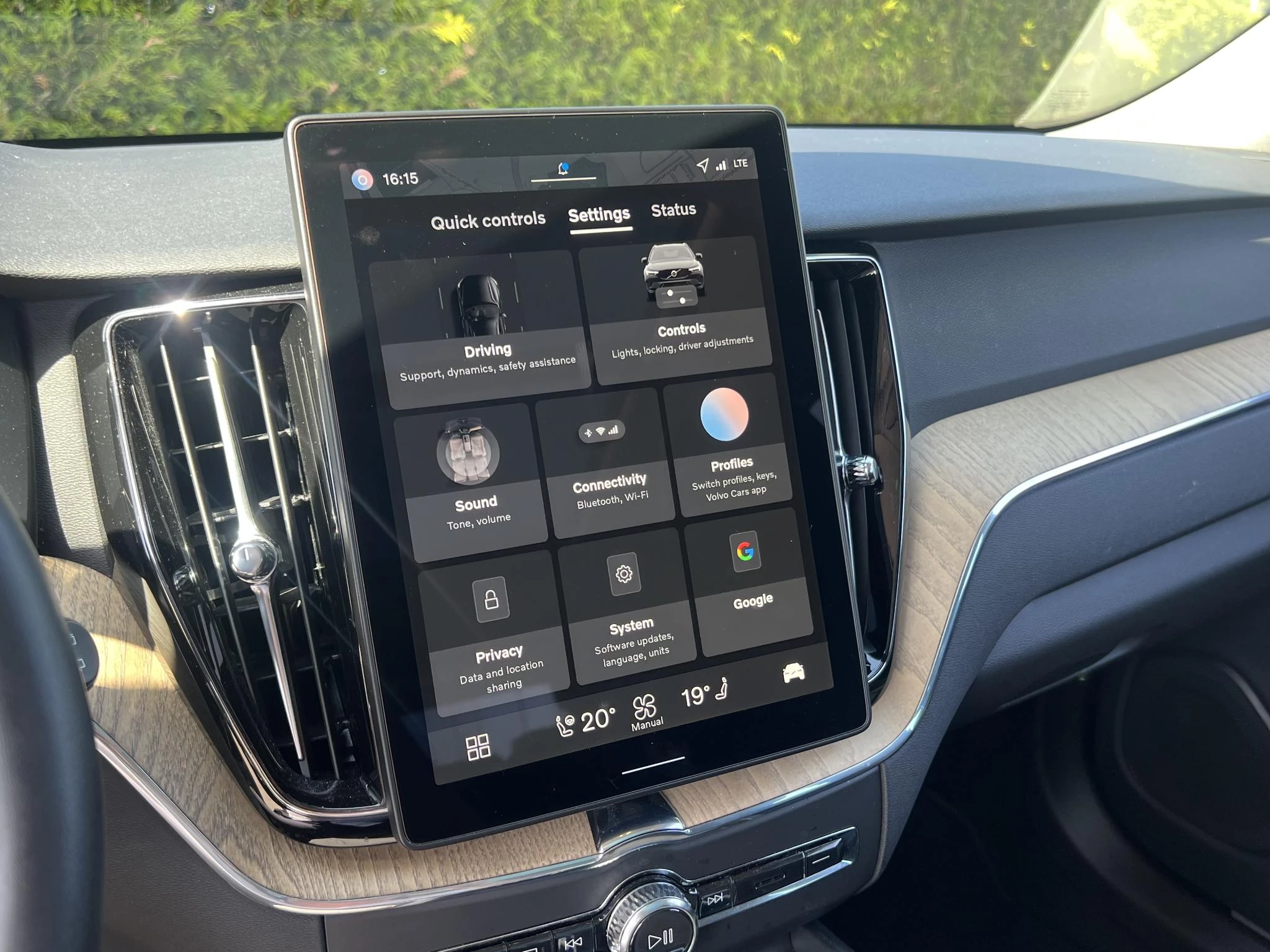 Volvo XC60 T6 Plug-in hybrid AWD Plus Dark