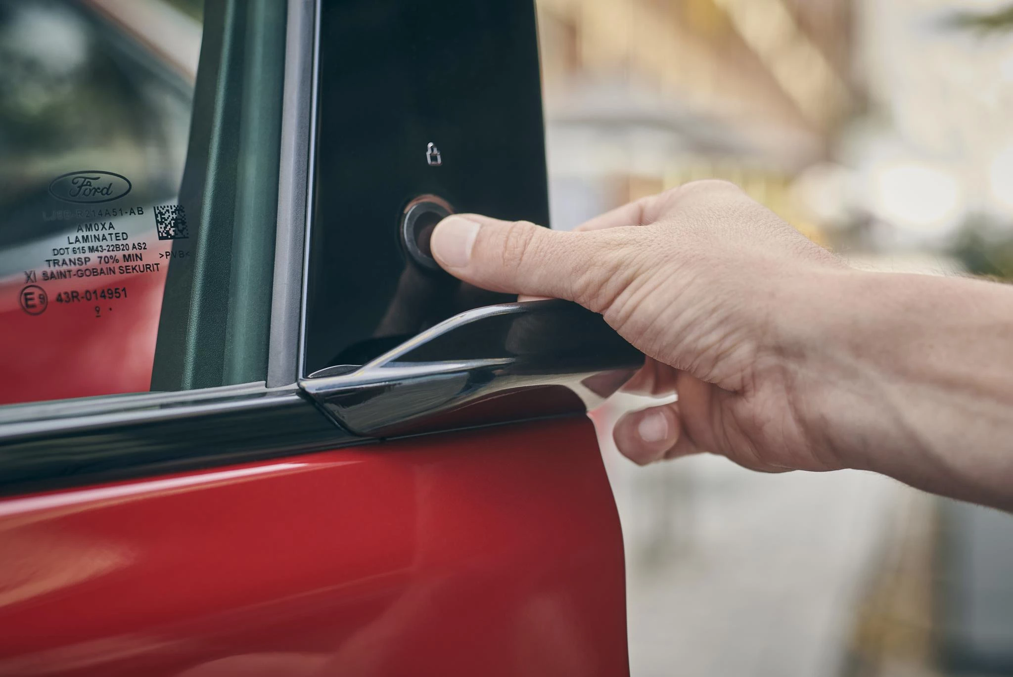 Ford-Mustang Mach-E-image-15