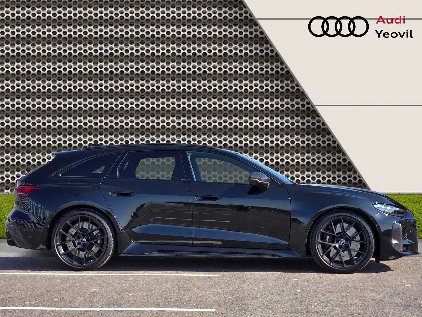 Audi-RS5-image-3