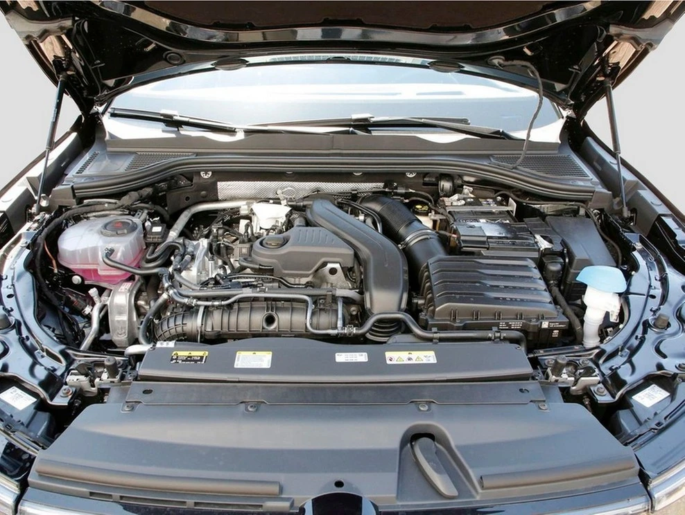 Volkswagen-Passat-image-6