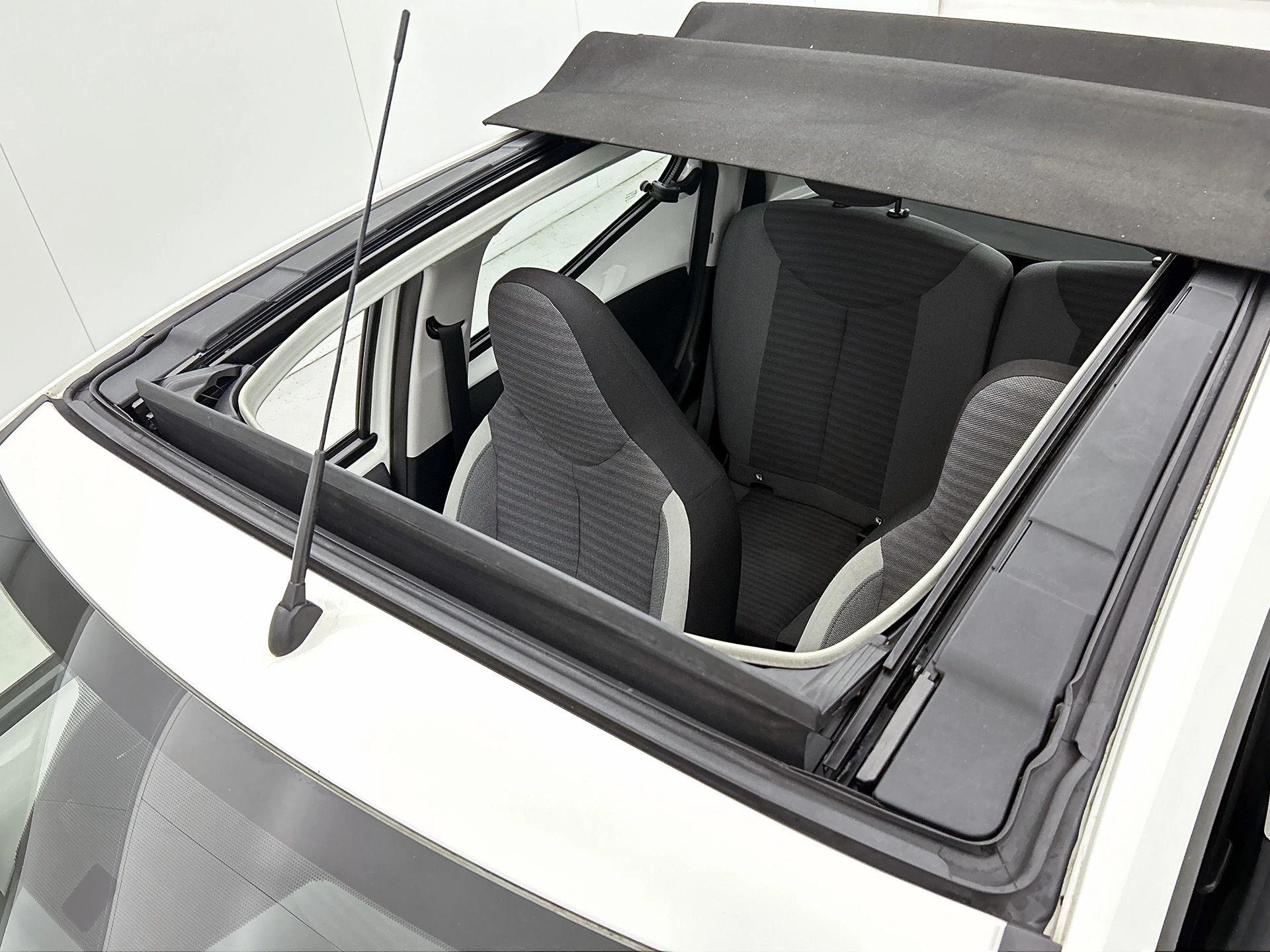 Toyota-Aygo-image-32