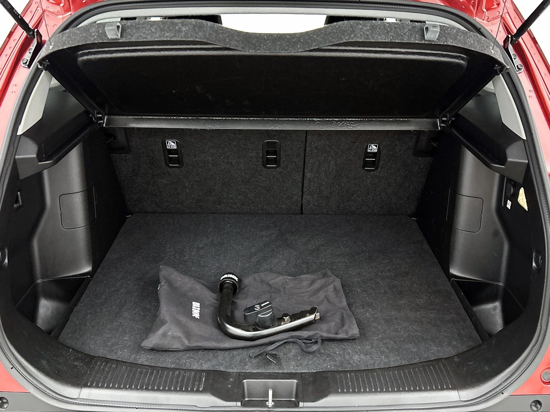 Suzuki-S-Cross-image-14