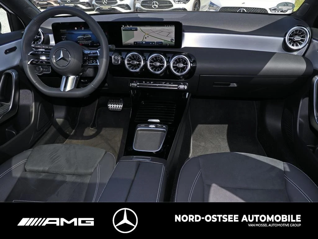 Mercedes-Benz A-Klasse 200 SPECIAL EDITION AMG ADV.+ KAM PANO MBUX AMG Line