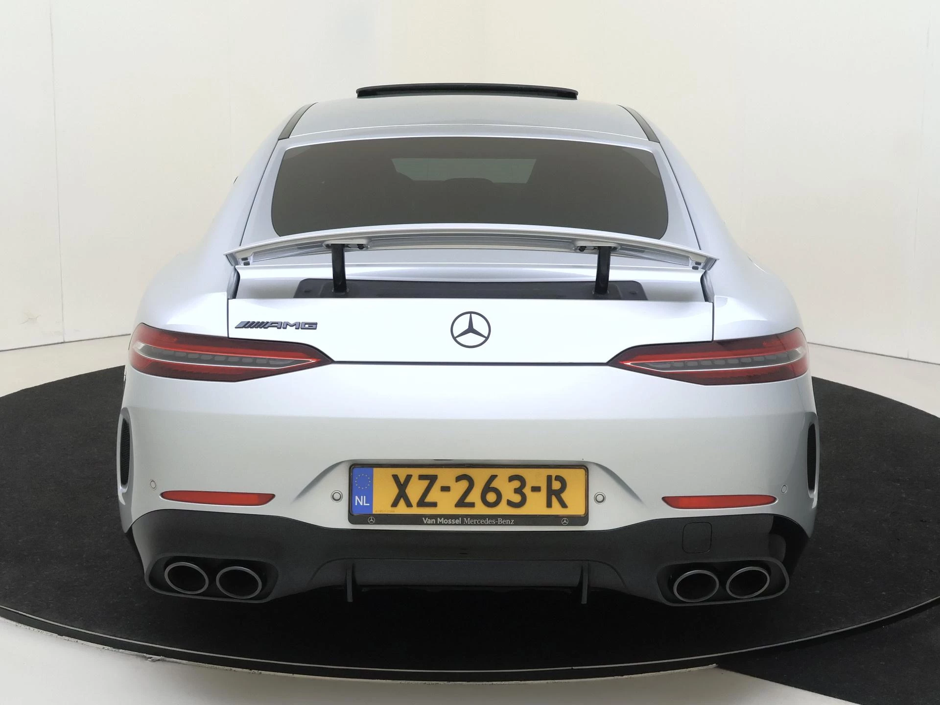 Mercedes-AMG-GT-image-8