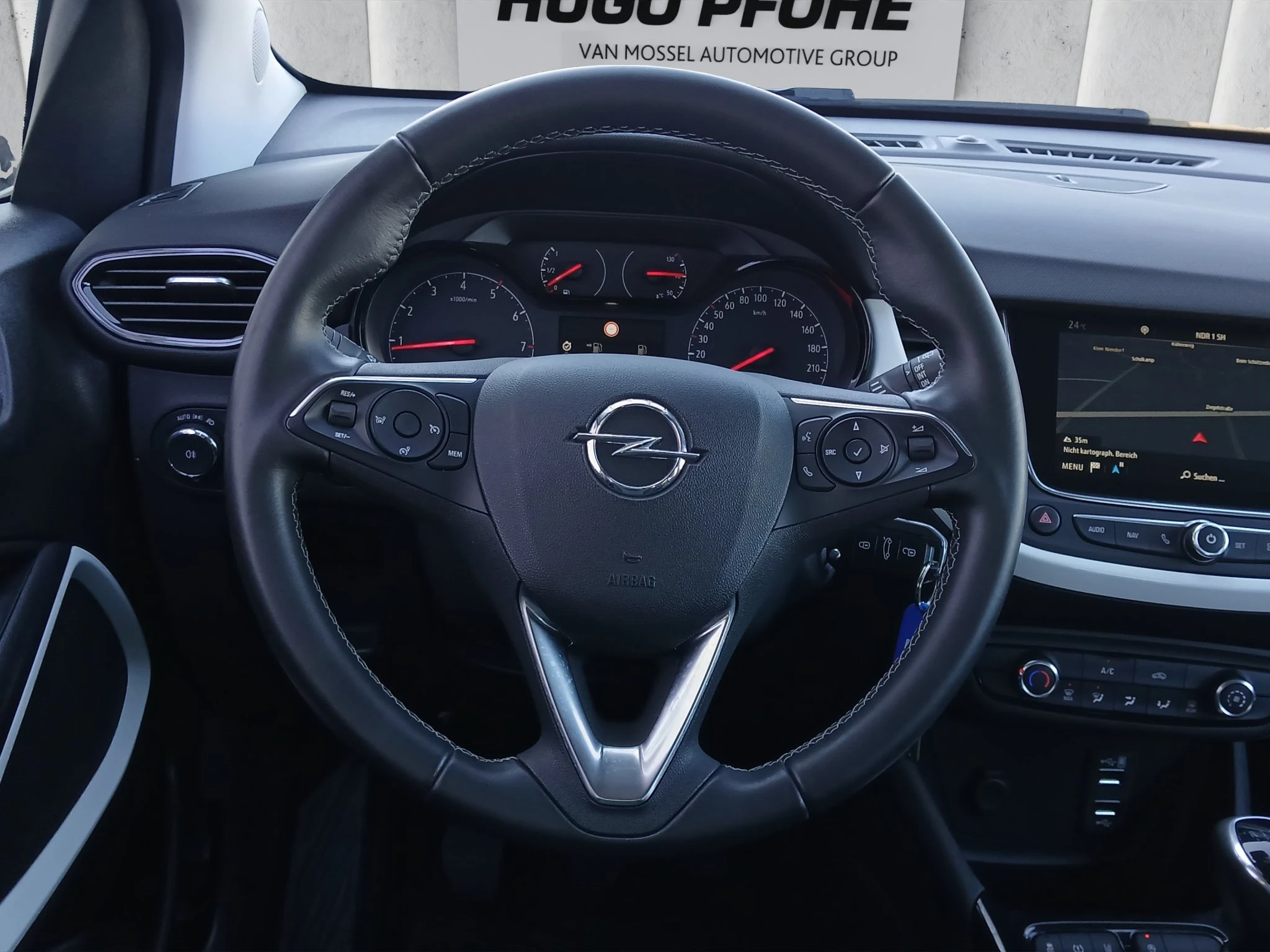 Opel-Crossland X-image-12