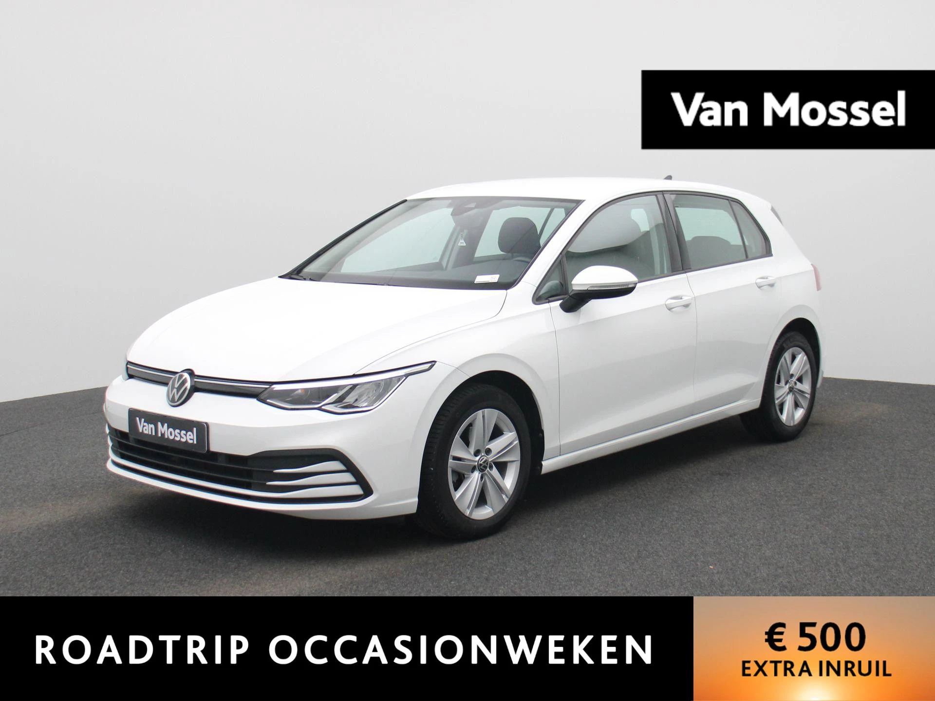 Volkswagen-Golf-image-0