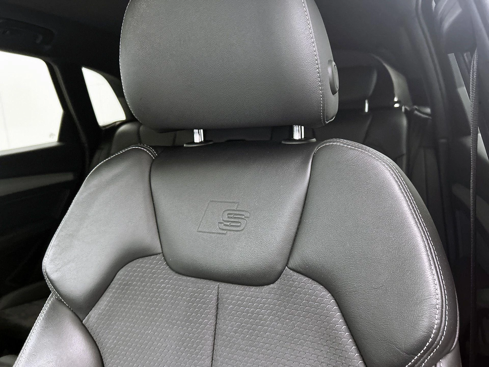 Audi-Q5-image-22
