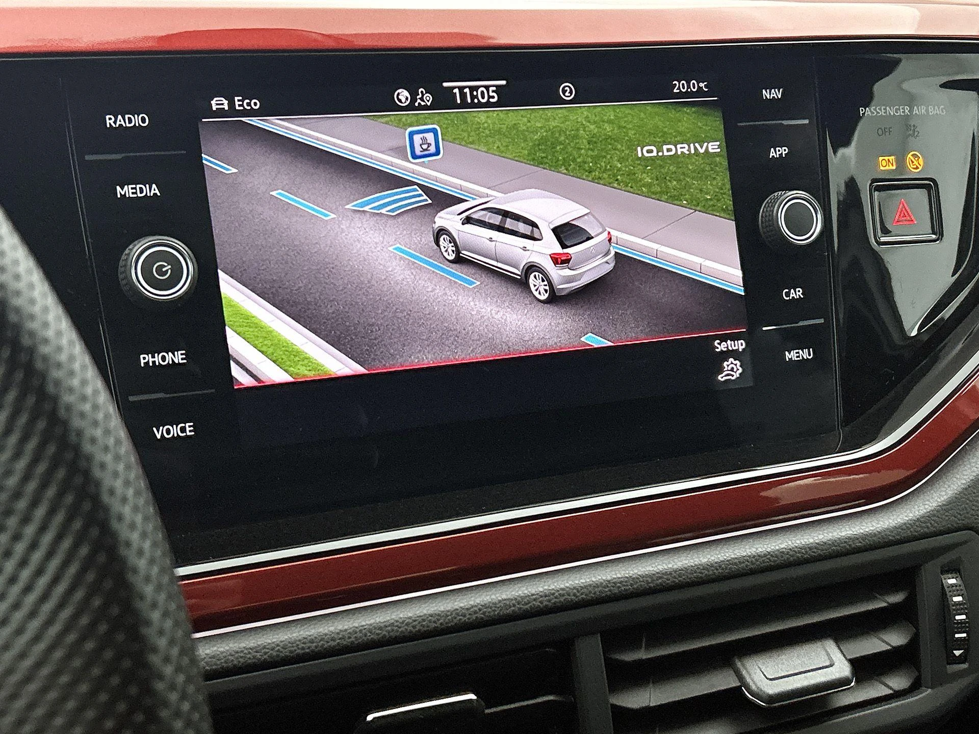 Volkswagen-Polo-image-9