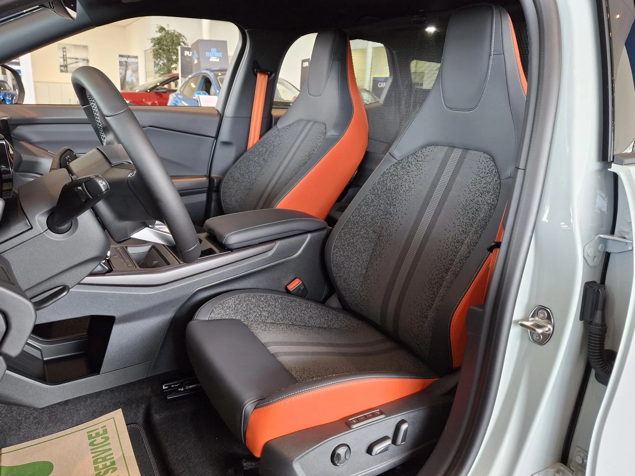 Ford-Explorer EV-image-12