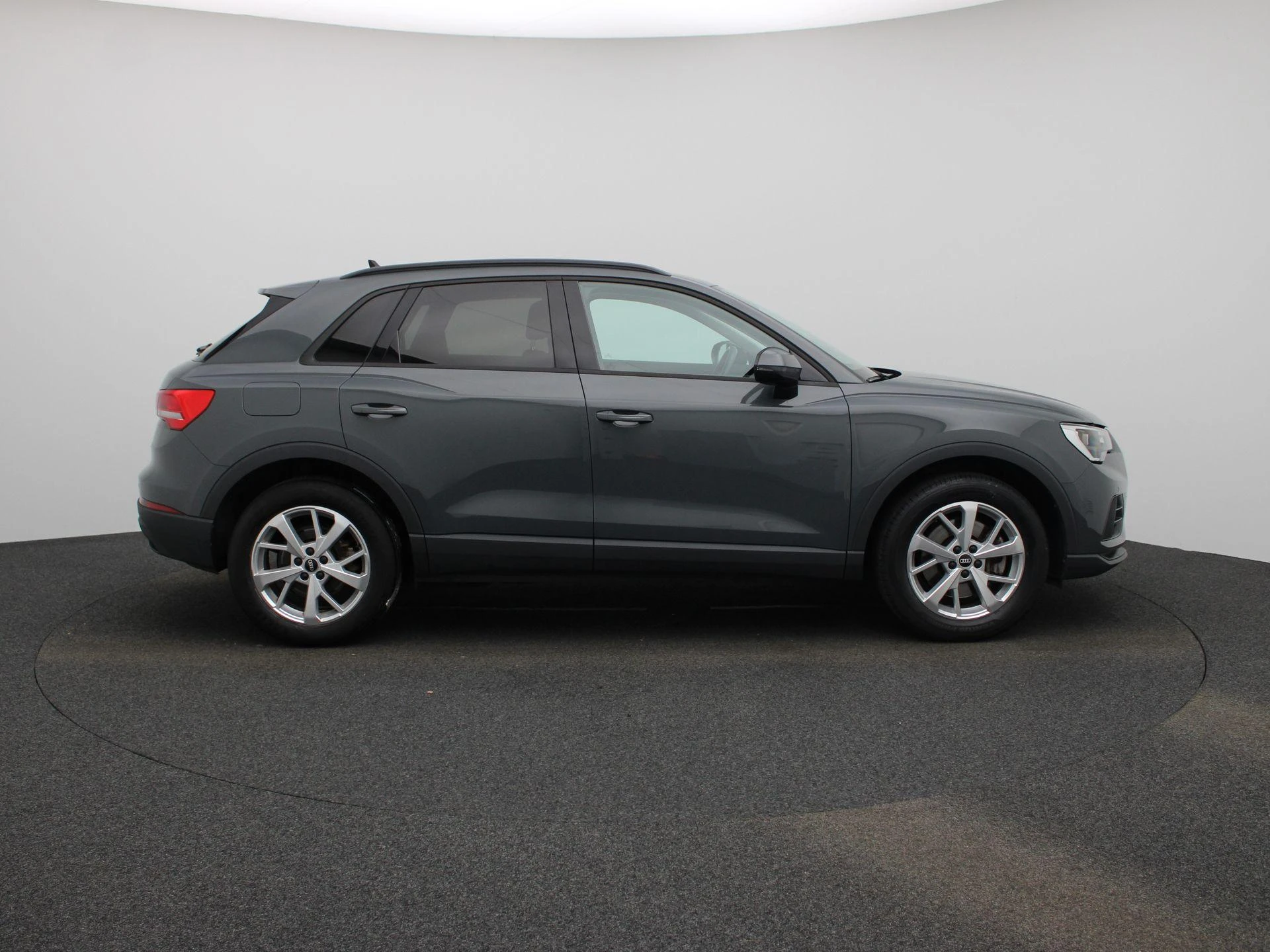 Audi-Q3-image-5