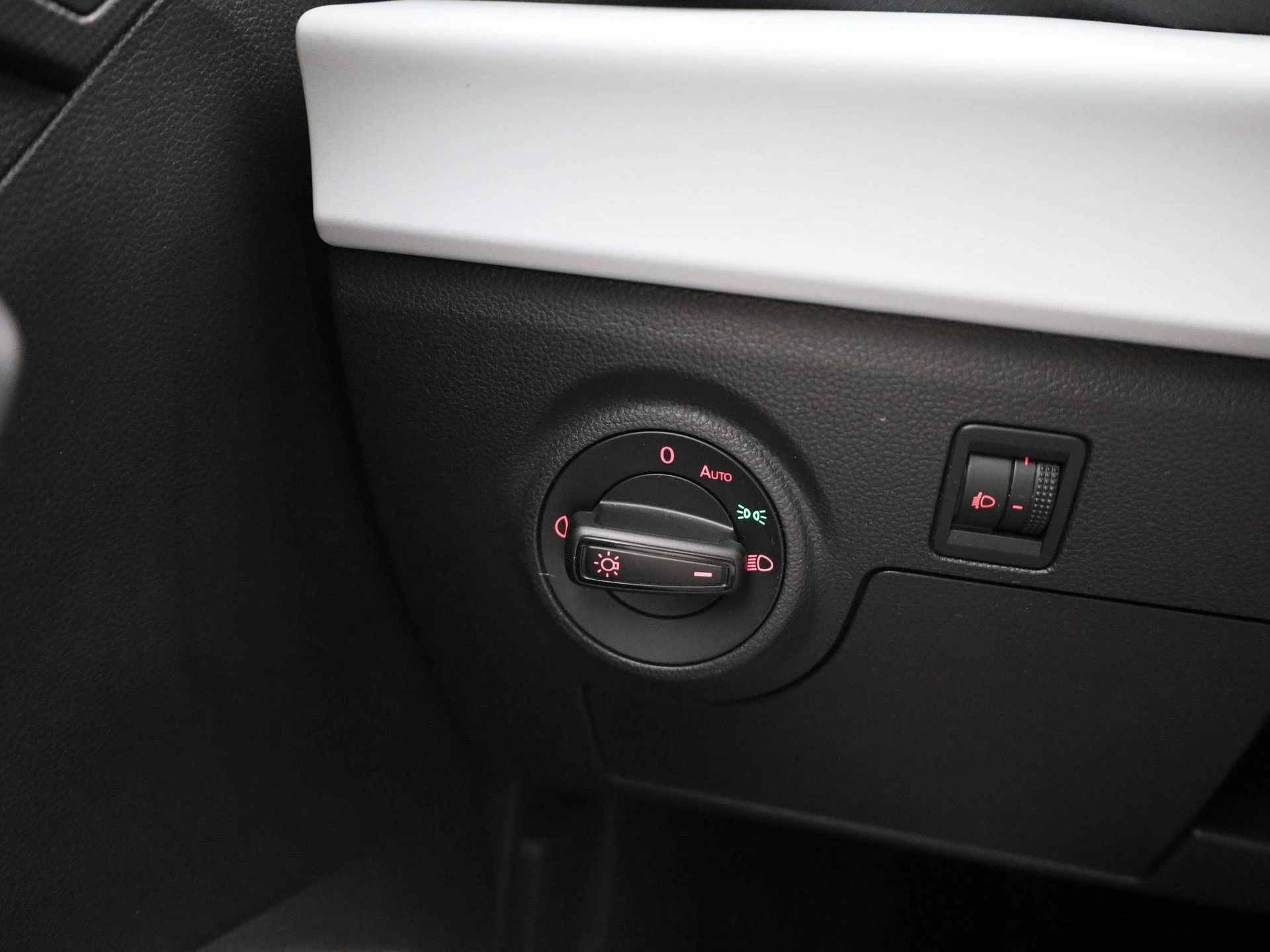 SEAT-Ibiza-image-19