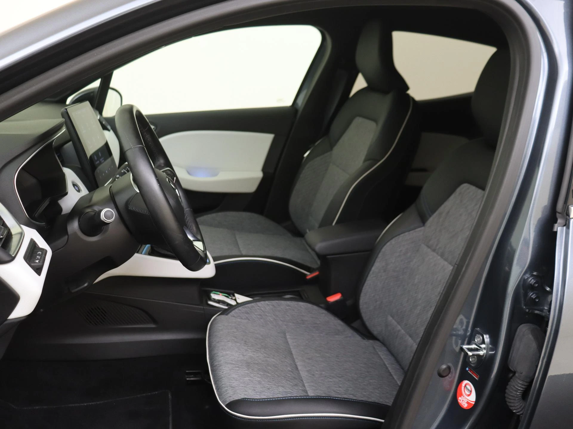 Renault-Clio-image-14