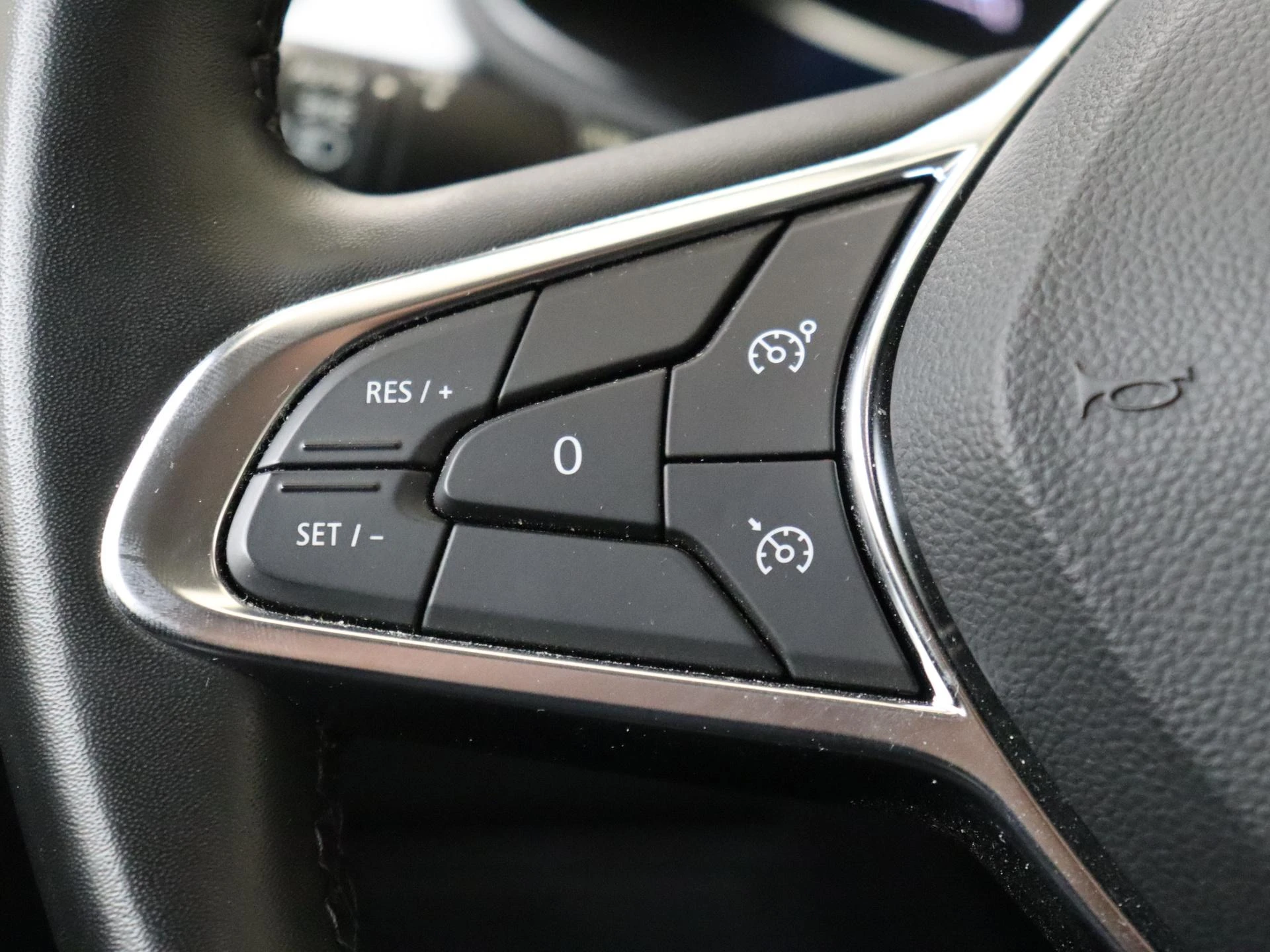 Renault-Captur-image-11