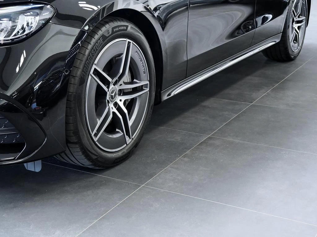Mercedes-Benz-E-Klasse 220 d-image-6