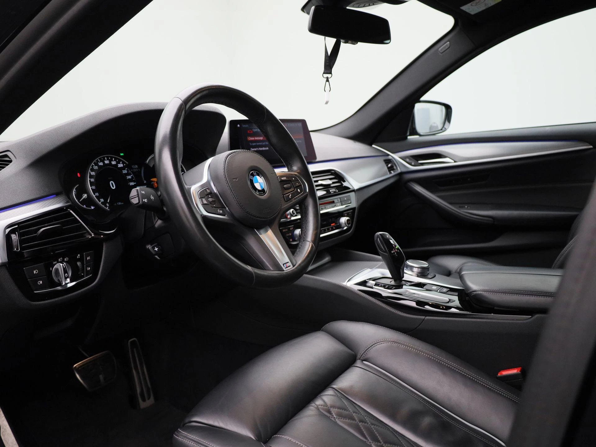 BMW-5 Serie-image-32