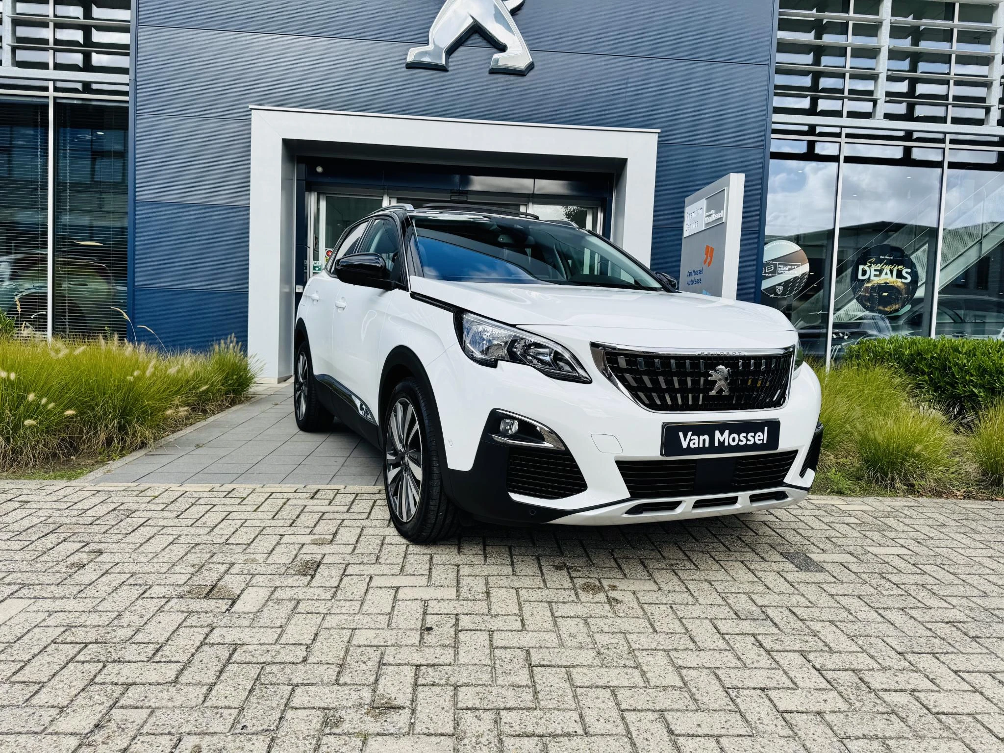 Peugeot-3008-image-1