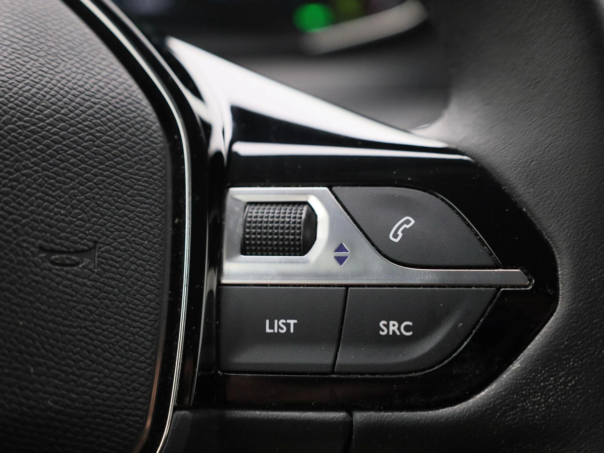 Peugeot e-208 EV Active Pack 50 kWh