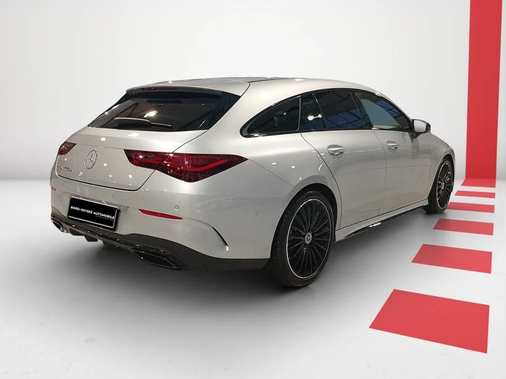 Mercedes-Benz-CLA 200 d-image-5