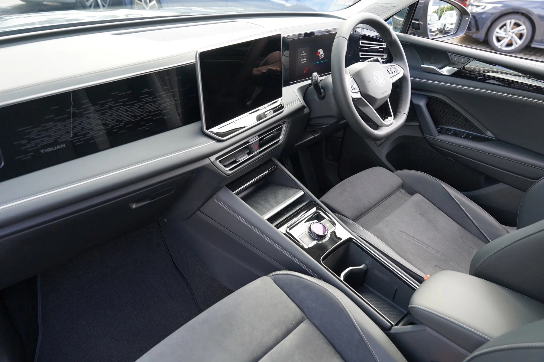 Volkswagen-Tiguan-image-1