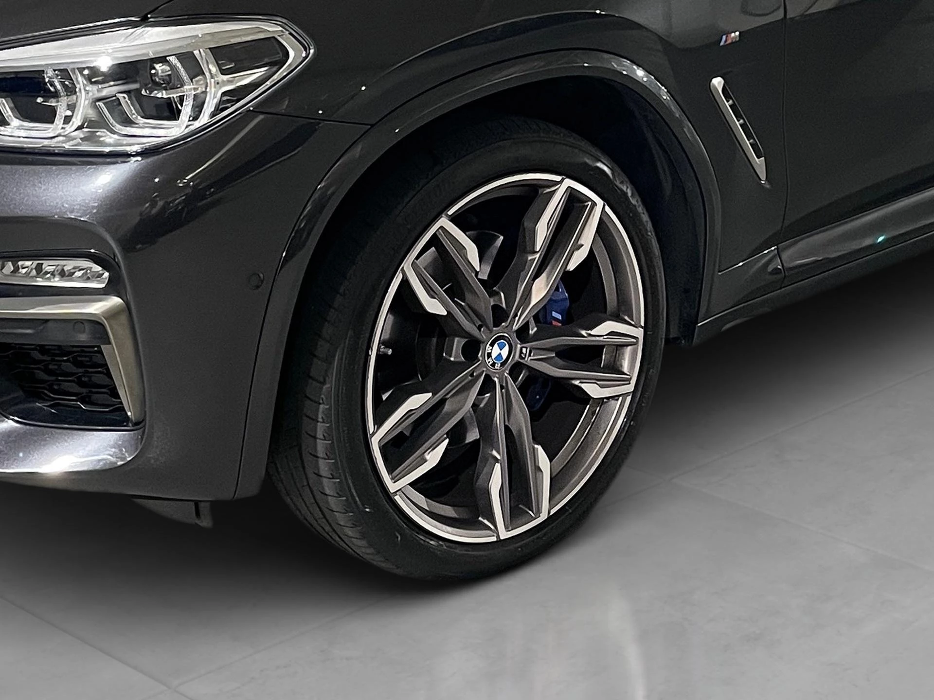 BMW X4 M40i