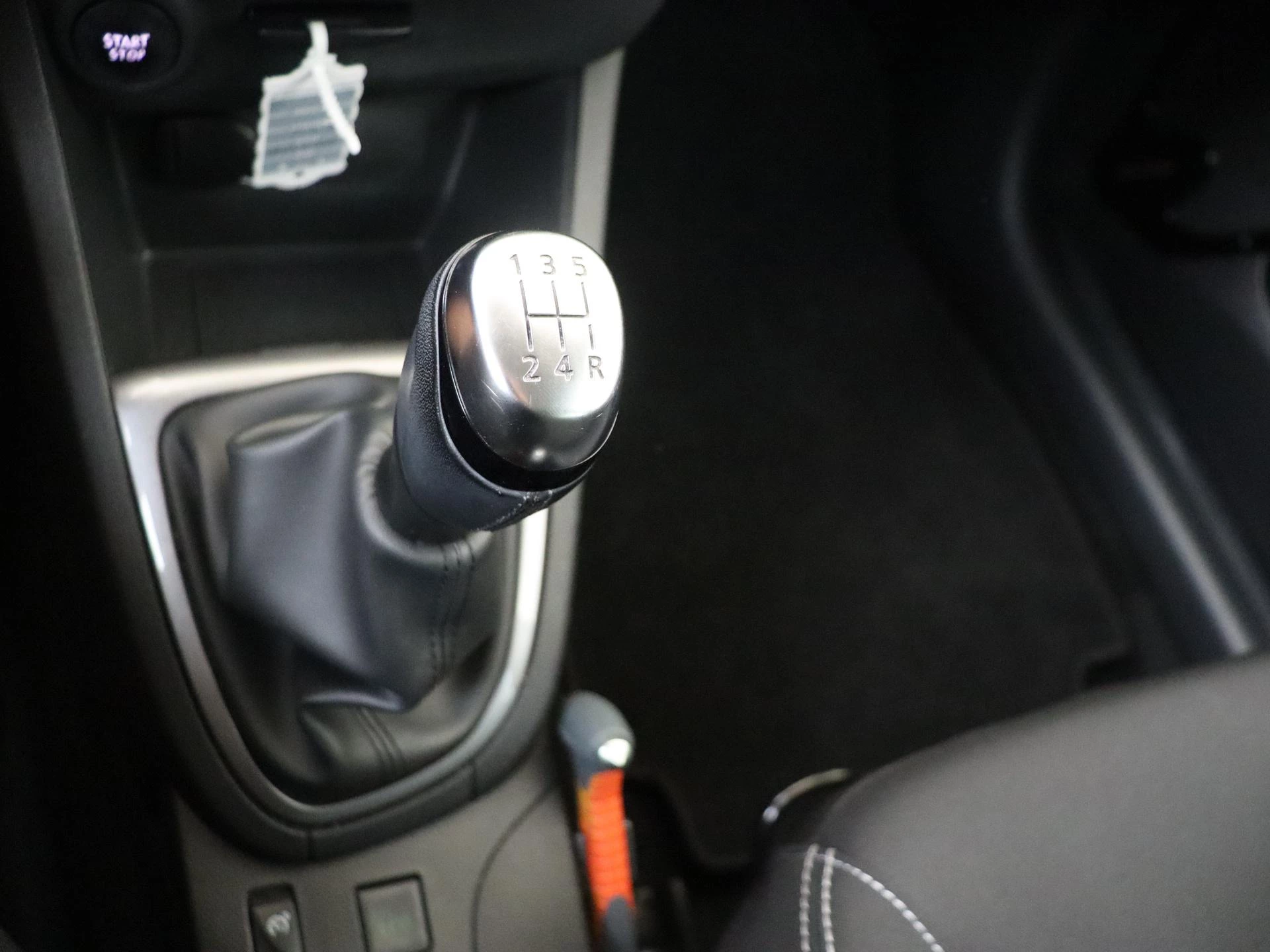 Renault-Clio-image-14