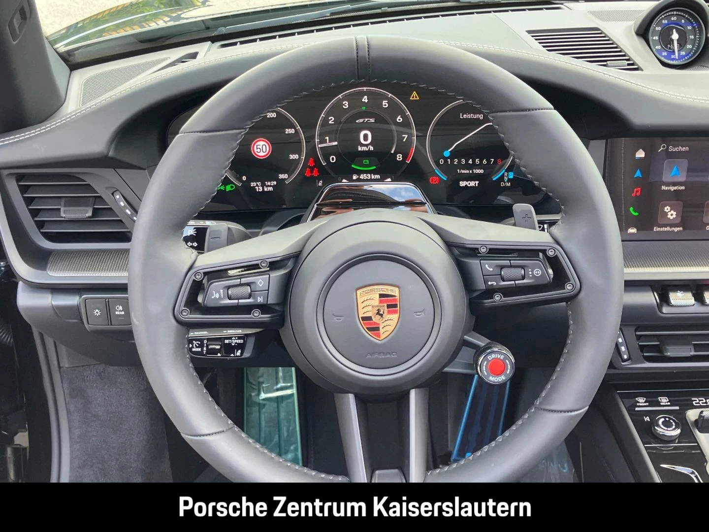 Porsche-911-image-18