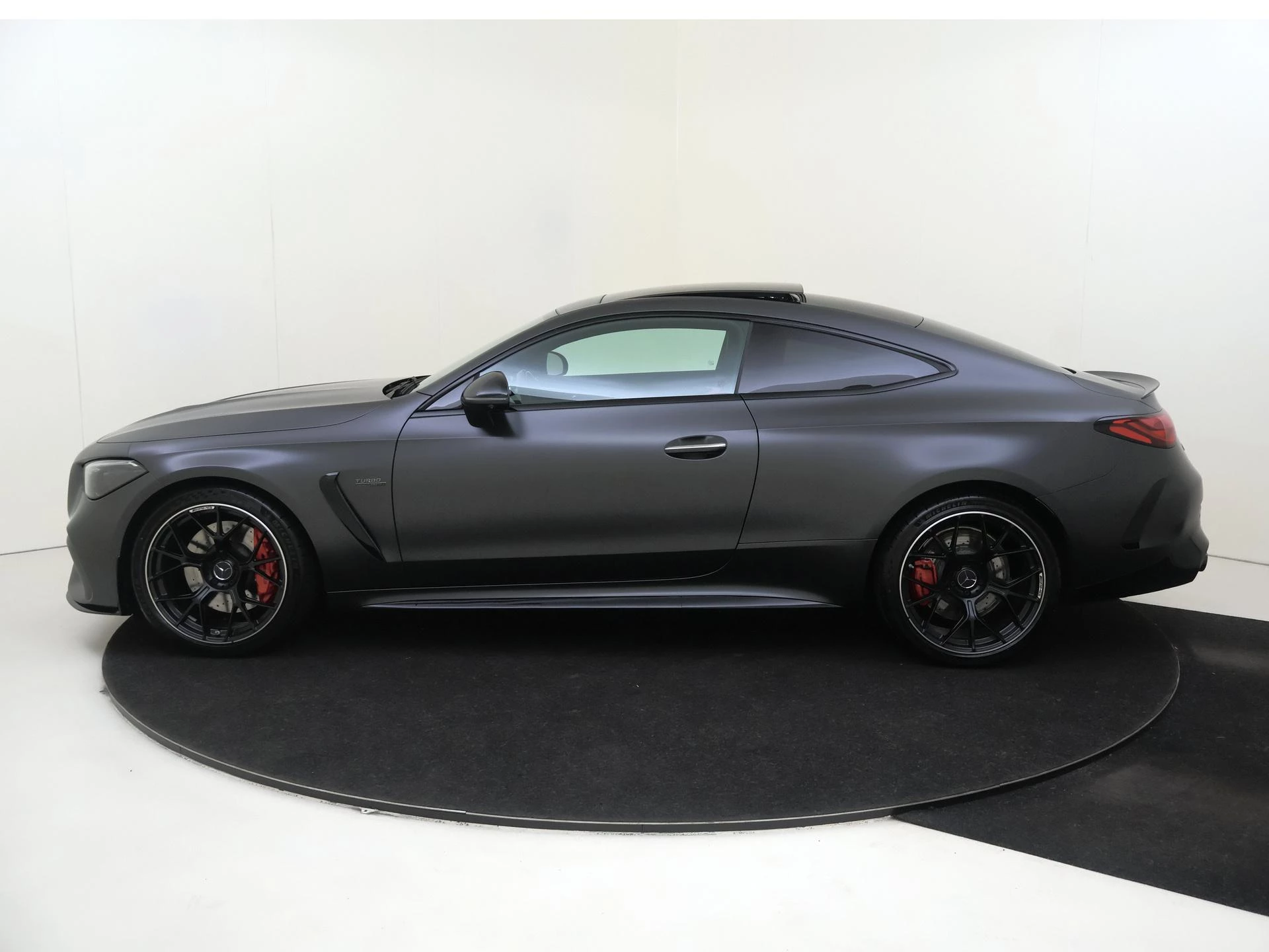 Mercedes-Benz-CLE-image-7