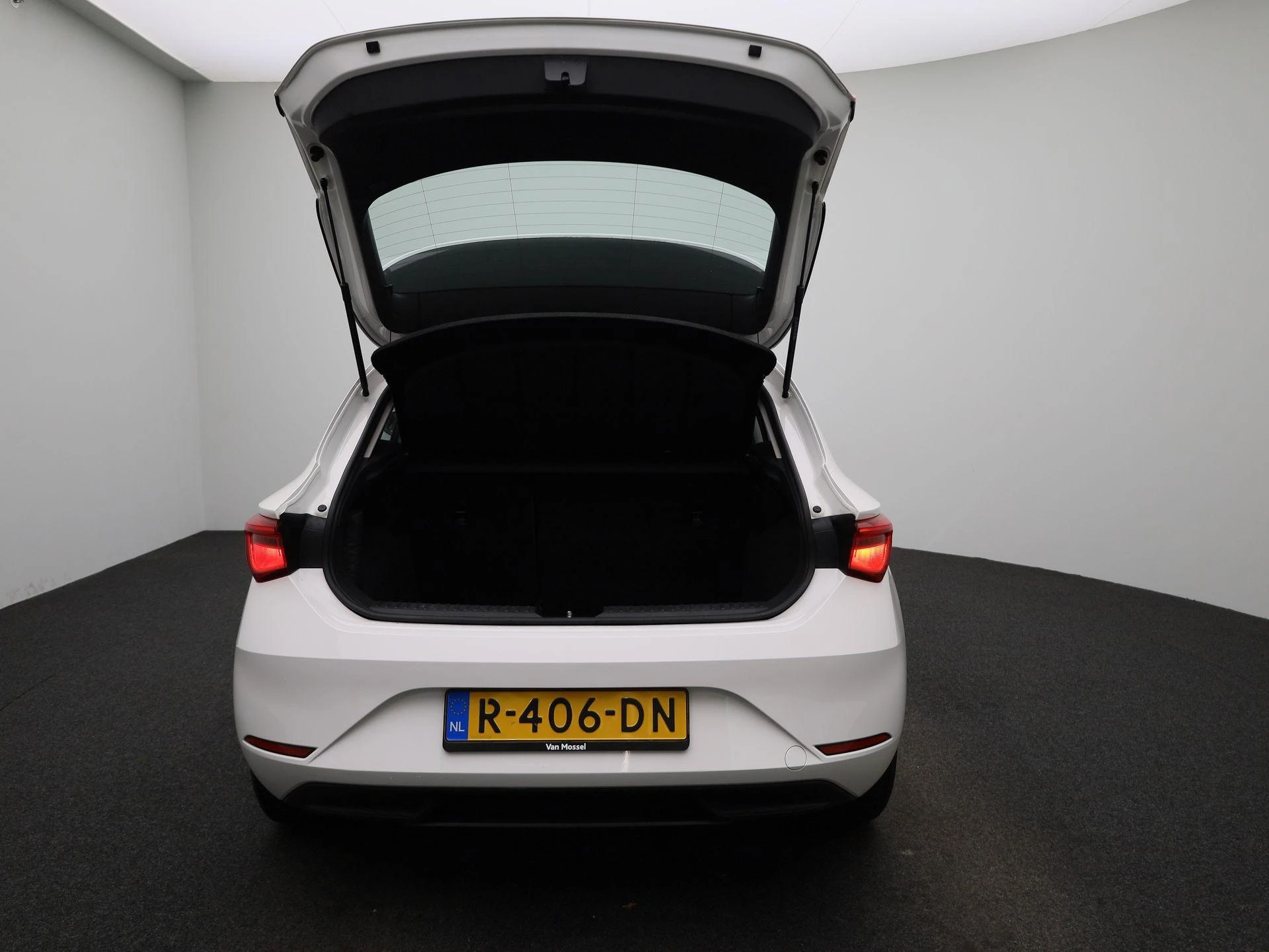 SEAT-Leon-image-10