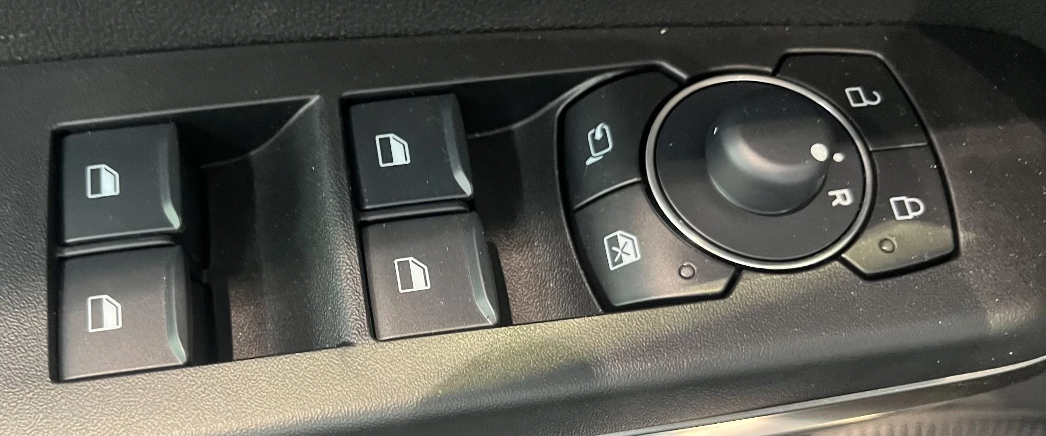 Ford-Puma Gen-E-image-10