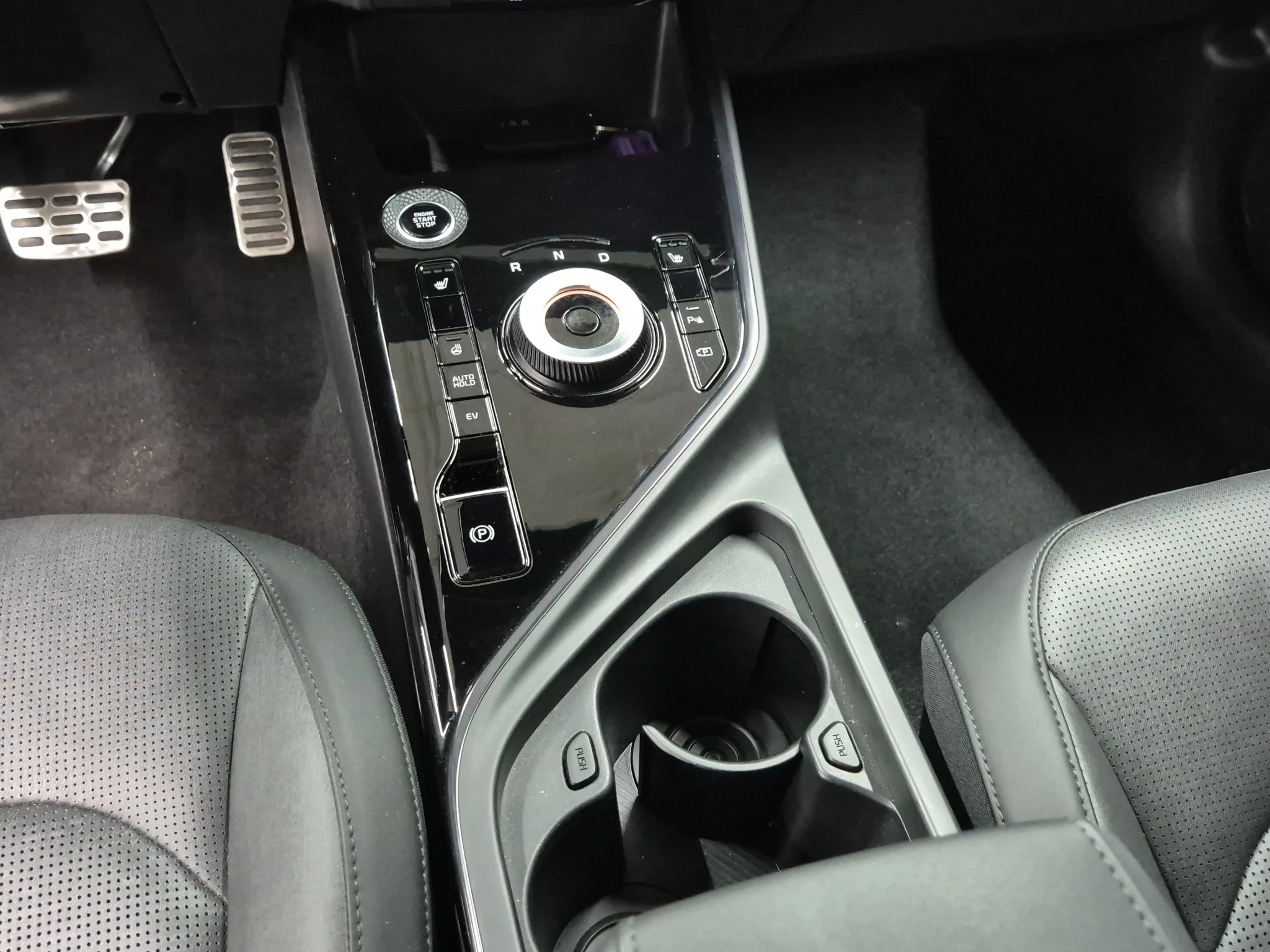 Kia-Niro-image-13