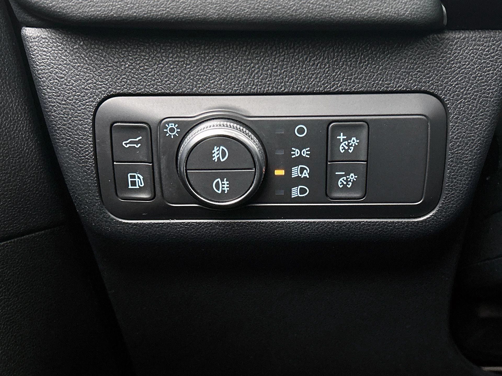 Ford-Kuga-image-23