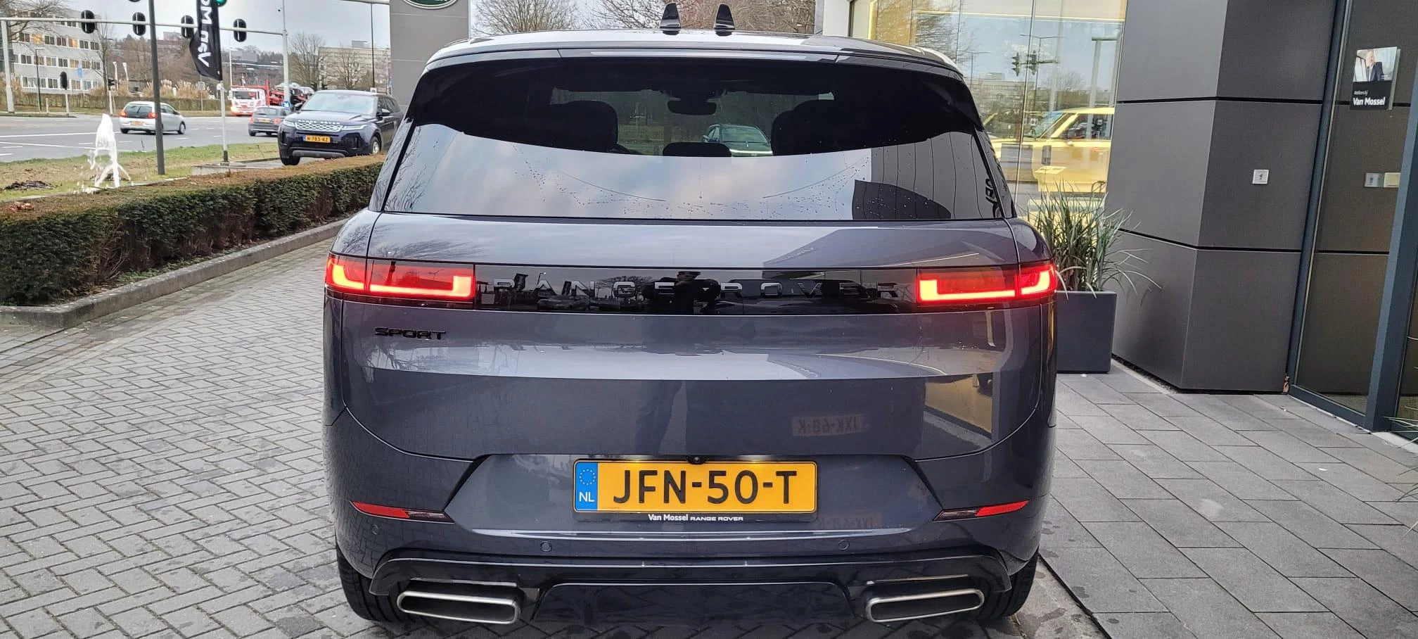 Land Rover-Range Rover Sport-image-6