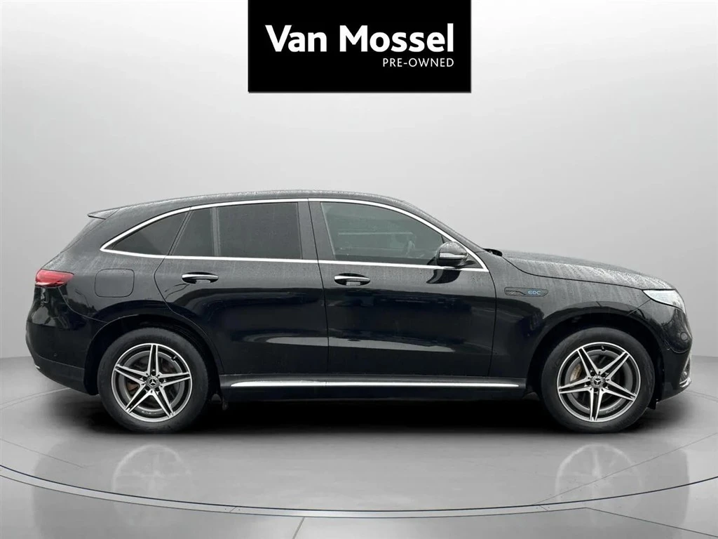 Mercedes-Benz-EQC-image-3