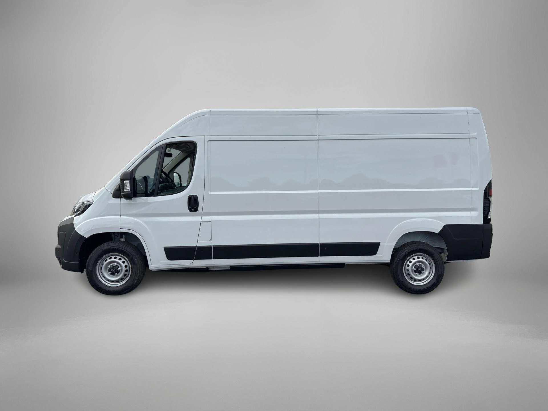 Opel-Movano-e-image-7