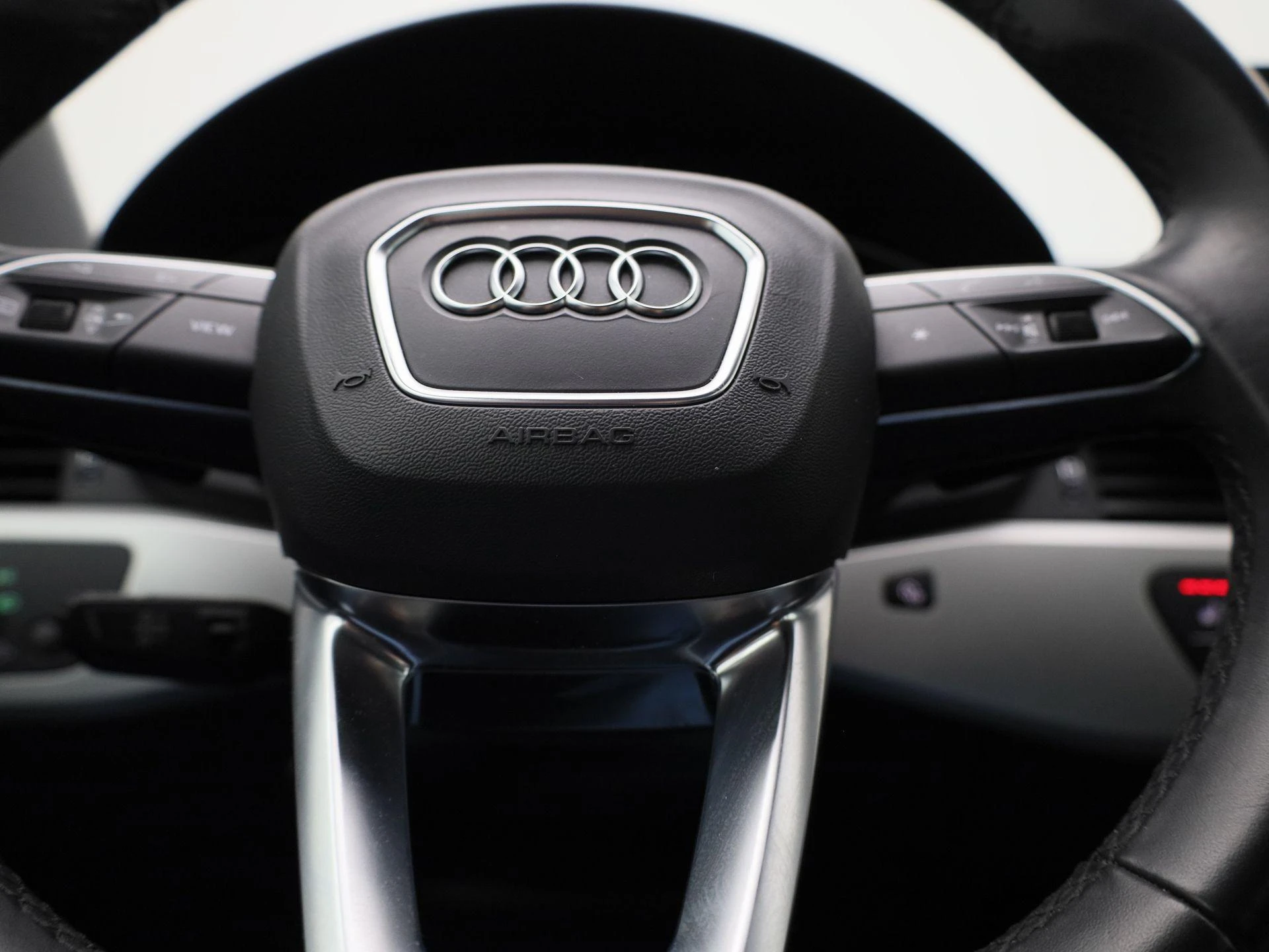 Audi-A4-image-25