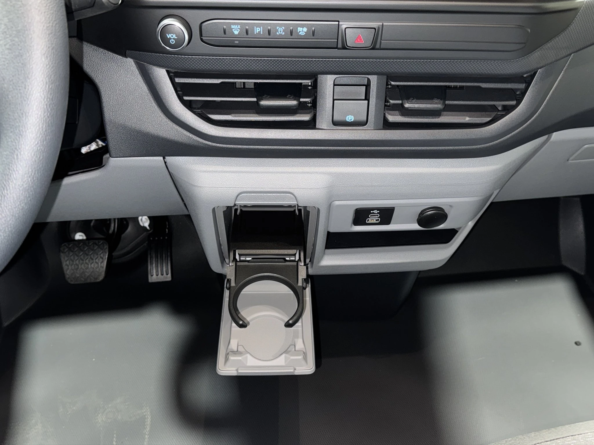 Ford Transit Custom Kastenwagen Trend 320 L1 2.0L EcoBlue. 8-Gang-Automatikgetriebe. FWD