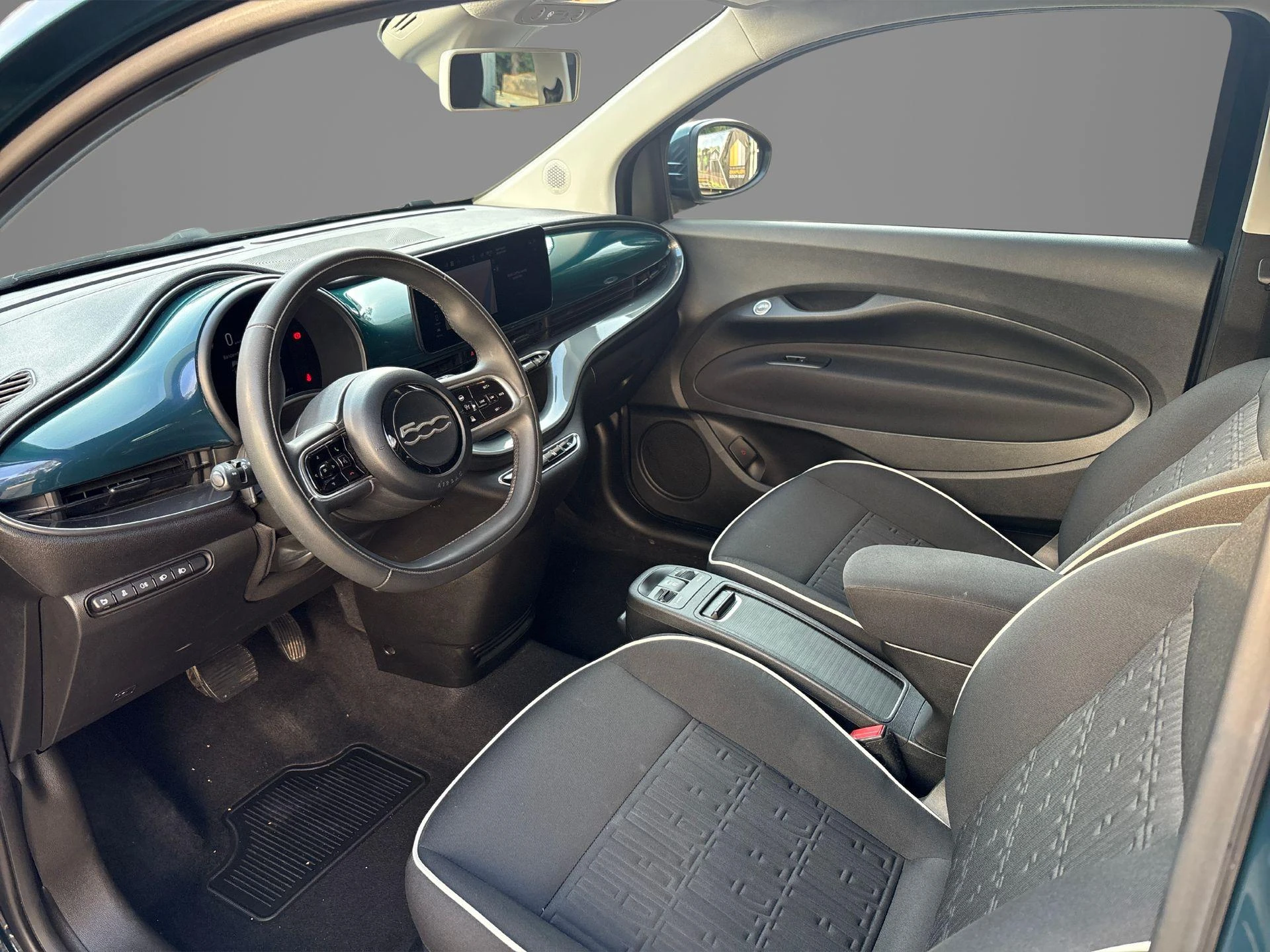 Fiat-500-image-2