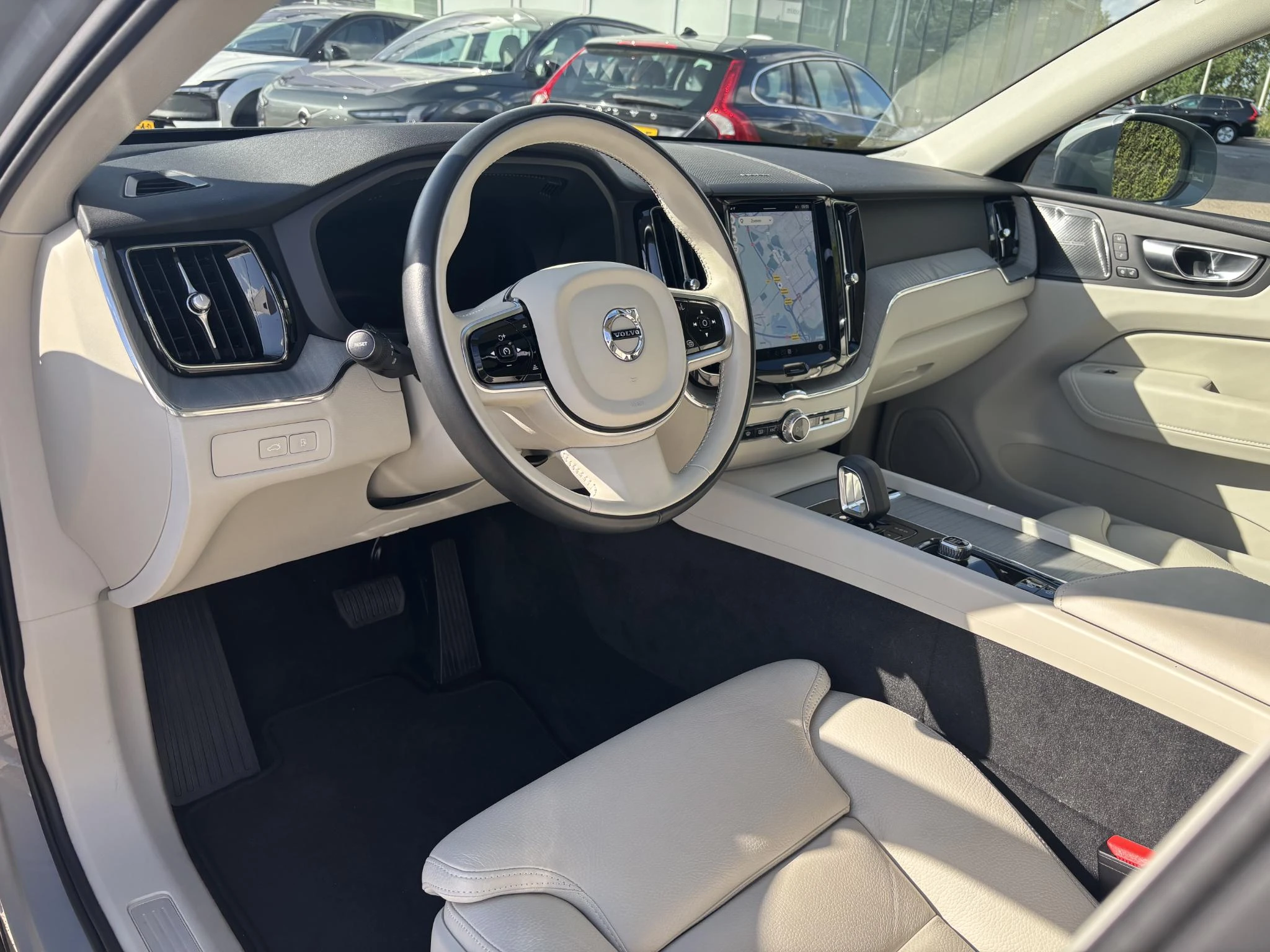 Volvo-XC60-image-3