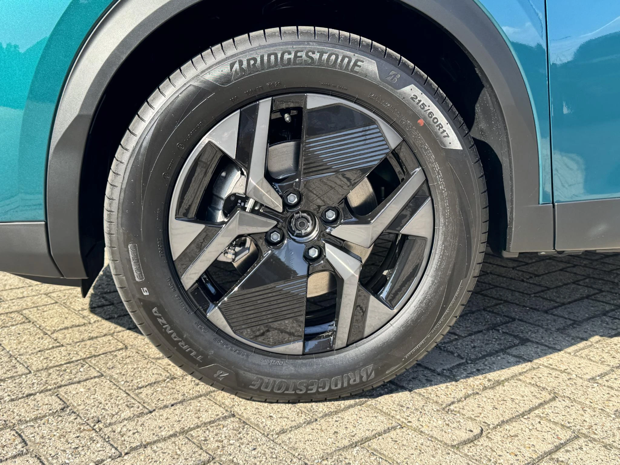 Peugeot-2008-image-3