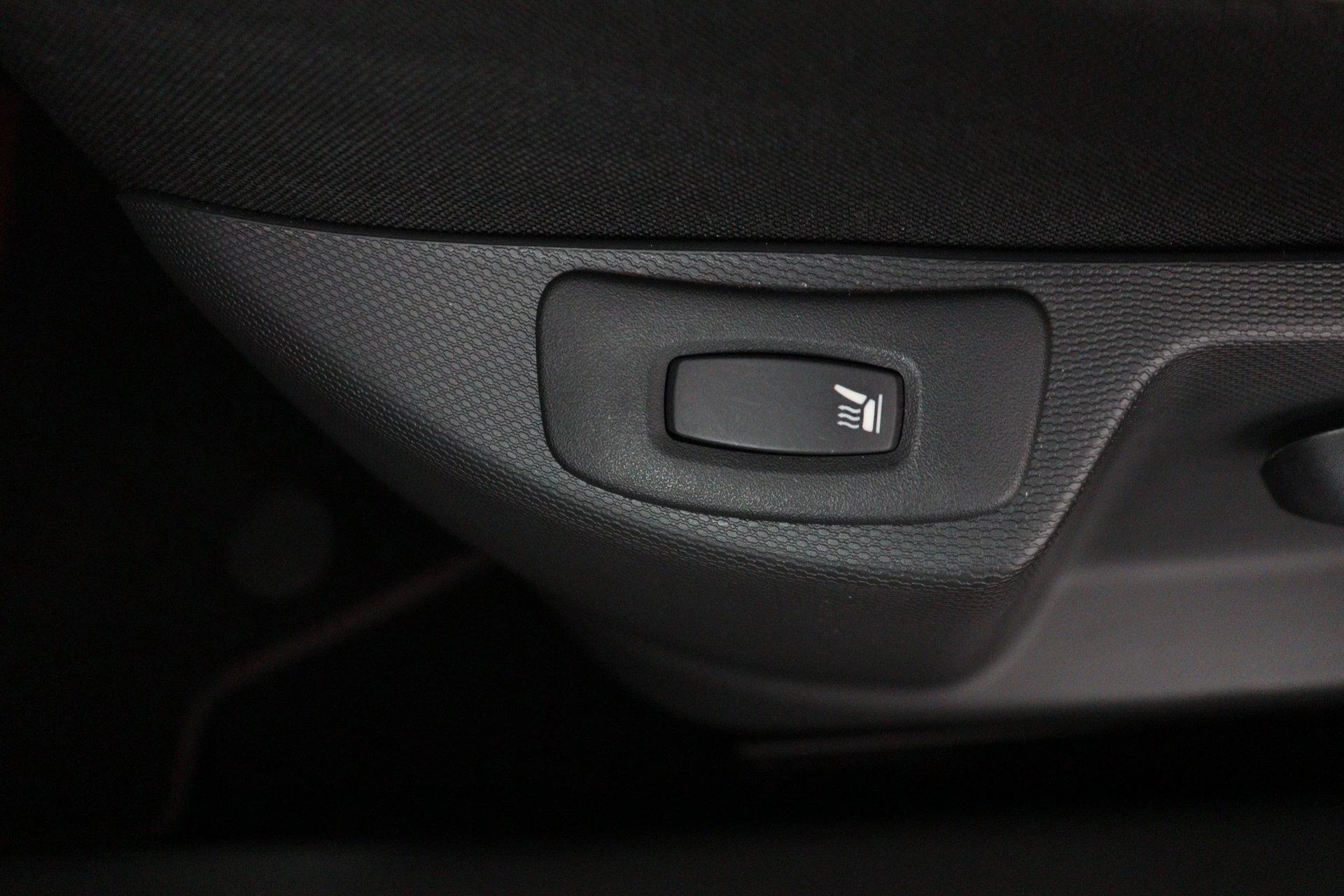 Renault-Captur-image-36