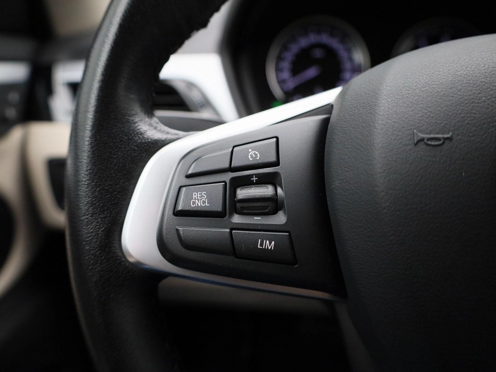 BMW X1 sDrive16dA (85 kW)
