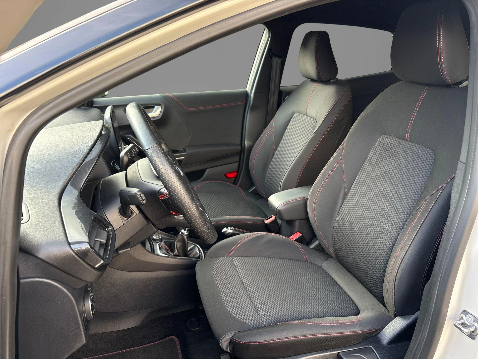Ford-Puma-image-29