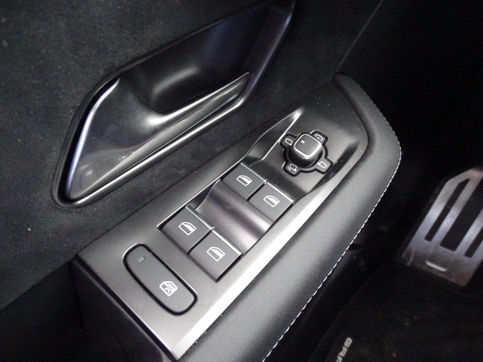 Opel-Grandland-image-26