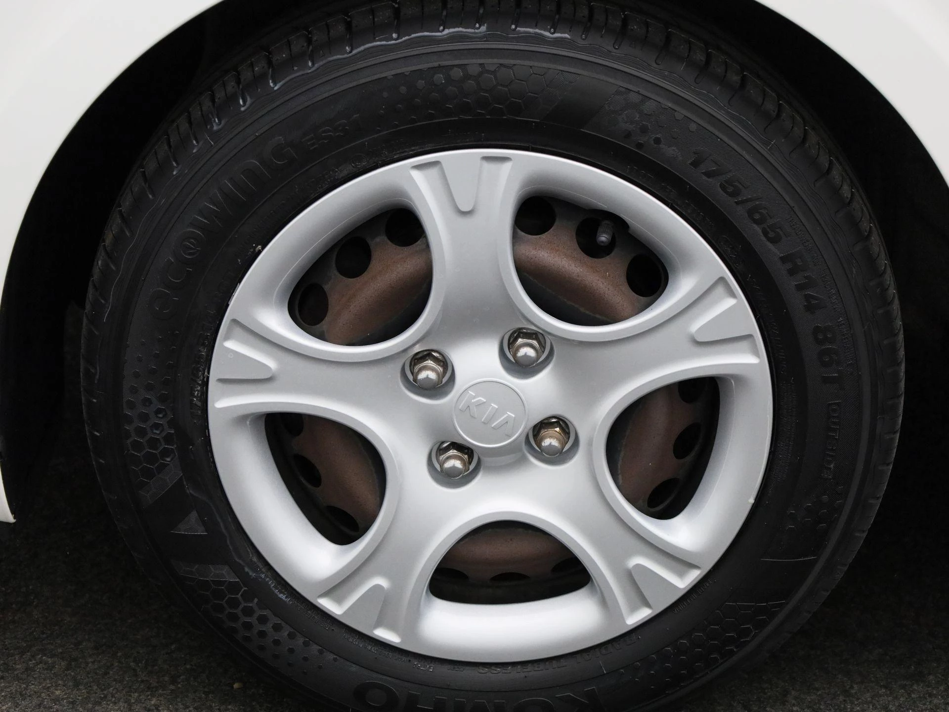 Kia-Picanto-image-11