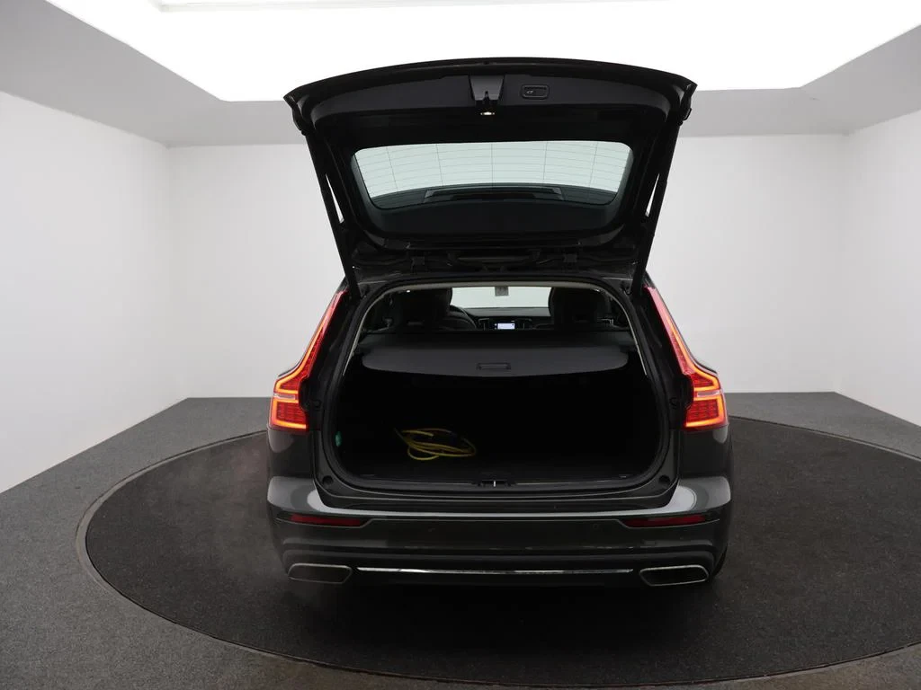 Volvo-V60-image-16
