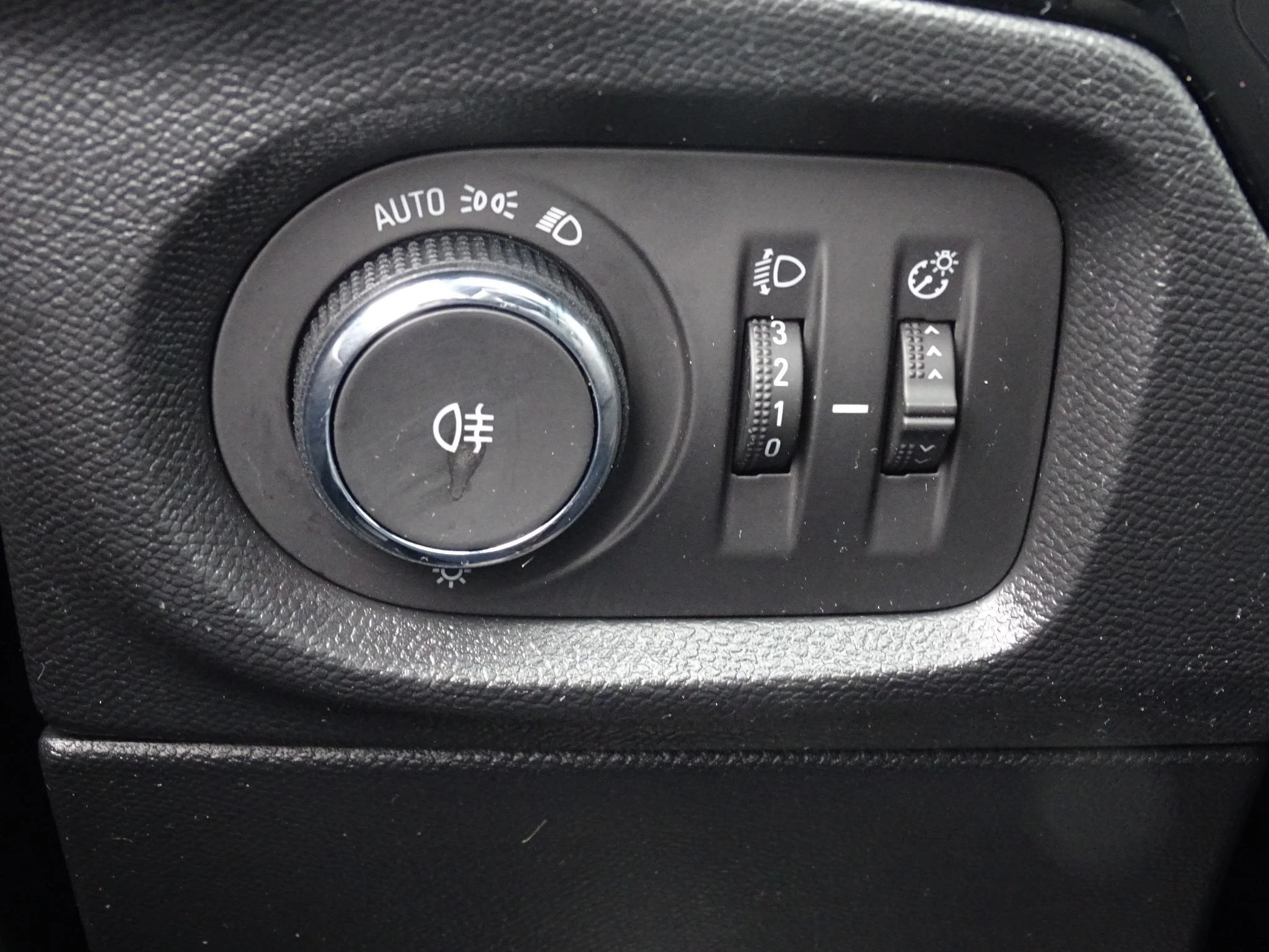 Opel-Corsa-image-12