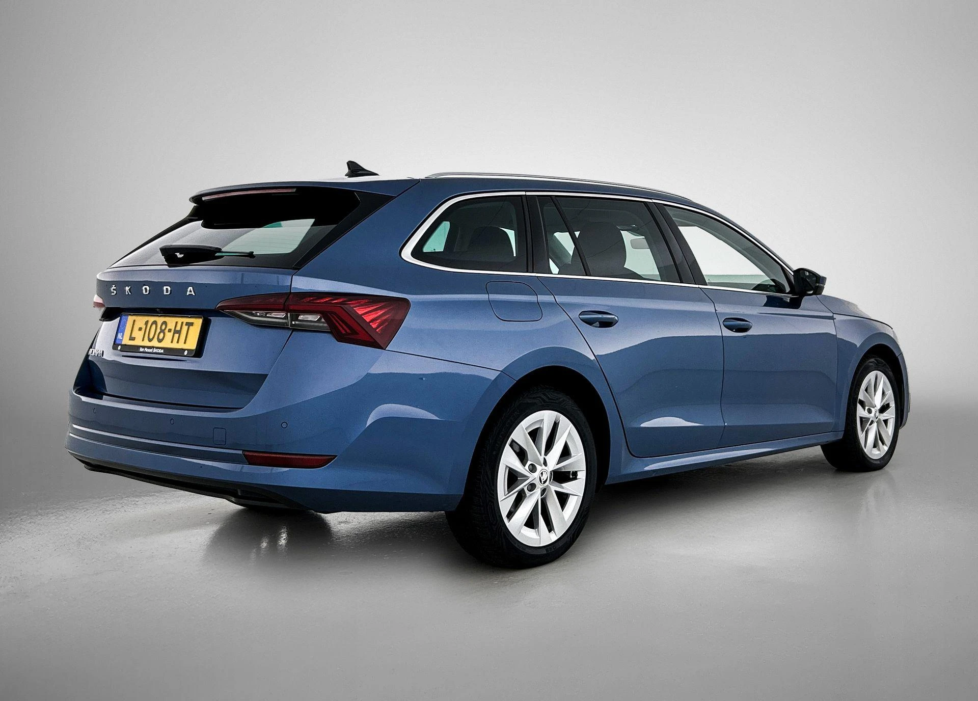 Škoda-Octavia-image-3