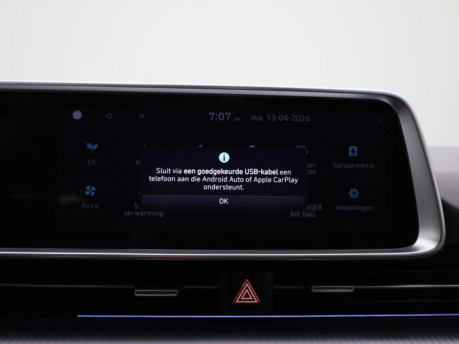Hyundai-IONIQ 6-image-27