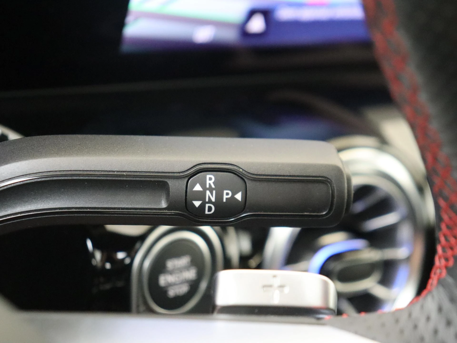 Mercedes-Benz-B-Klasse-image-14