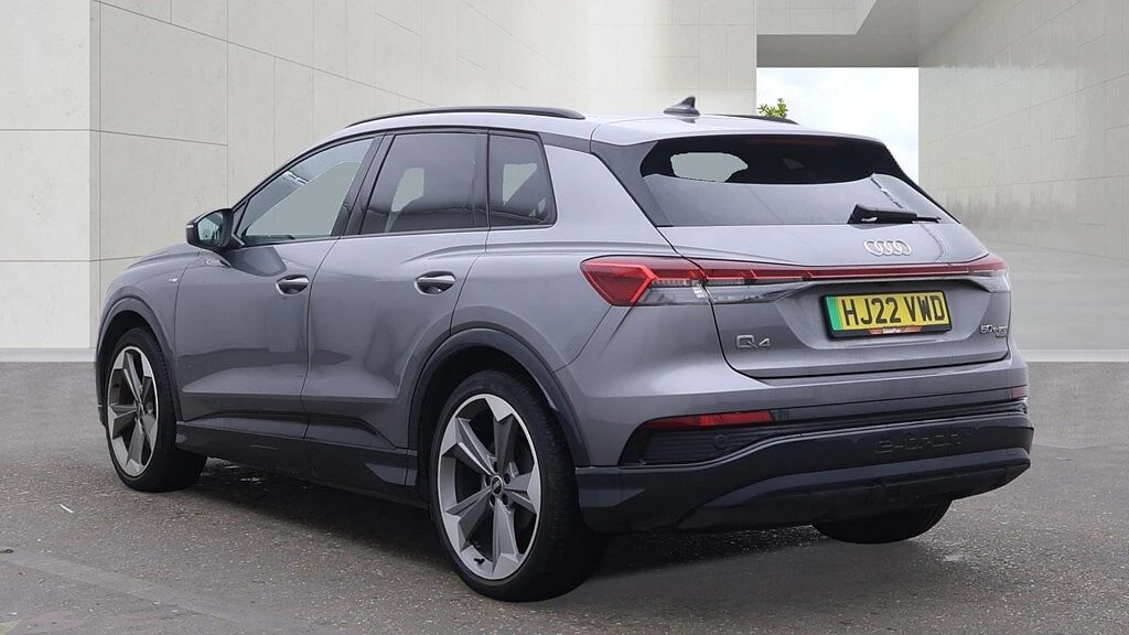 Audi-Q4 e-tron-image-30